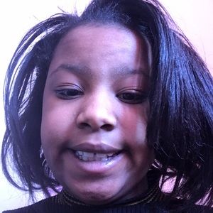 Meet your Posher, Alana